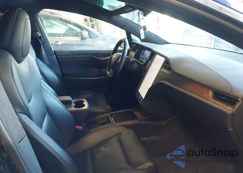 2020 Tesla Model X Long Range Dual Motor All-Wheel Drive/Long Range Plus Dual Motor All-Wheel Drive from USA, damaged, VIN 5YJXCBE28LF231083